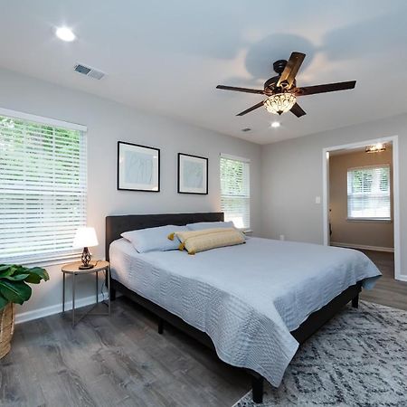 Brandnew Spacious 4 Bedroom House Minutes To Uptown Charlotte Exterior foto