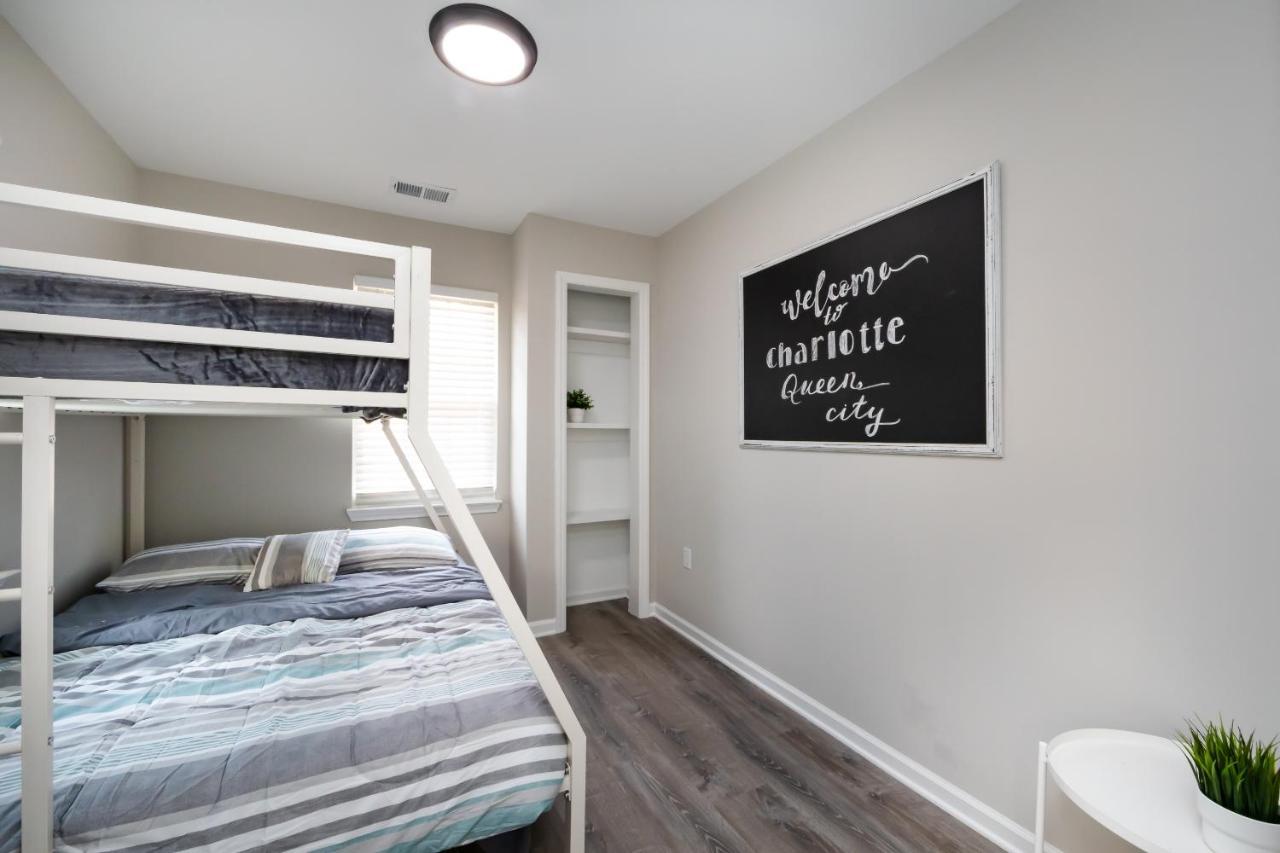 Brandnew Spacious 4 Bedroom House Minutes To Uptown Charlotte Exterior foto